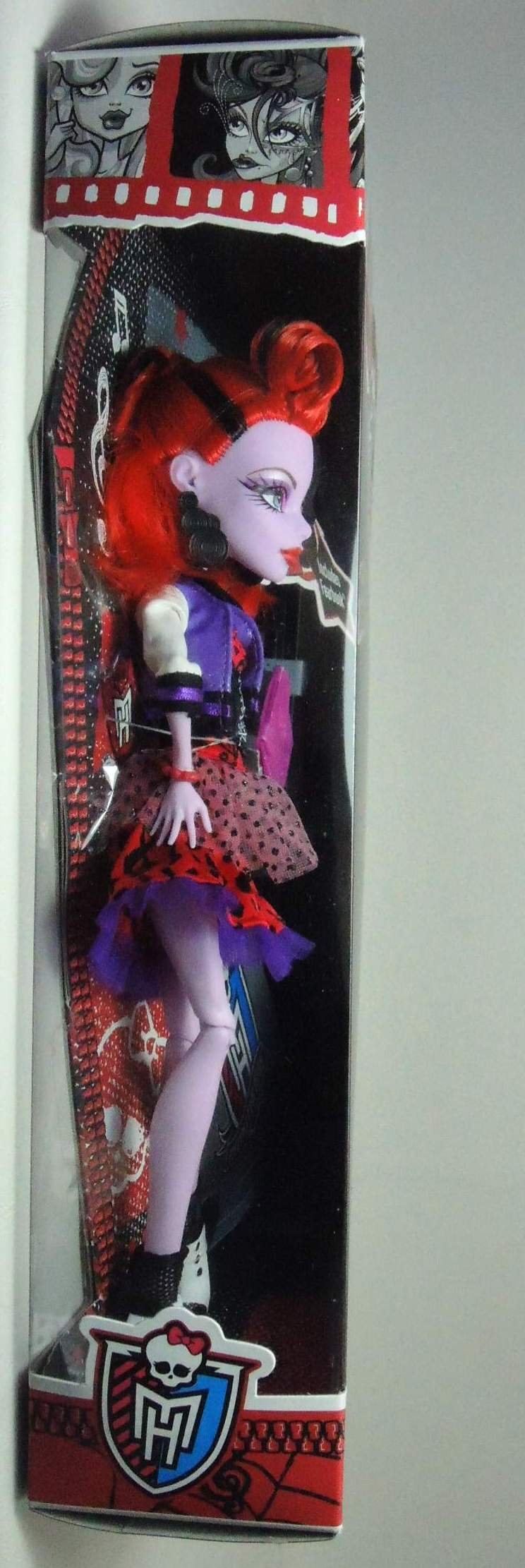 モンスターハイ　オペレッタ　海外版 Amazon.com: Monster High Operetta Doll : Toys & Games