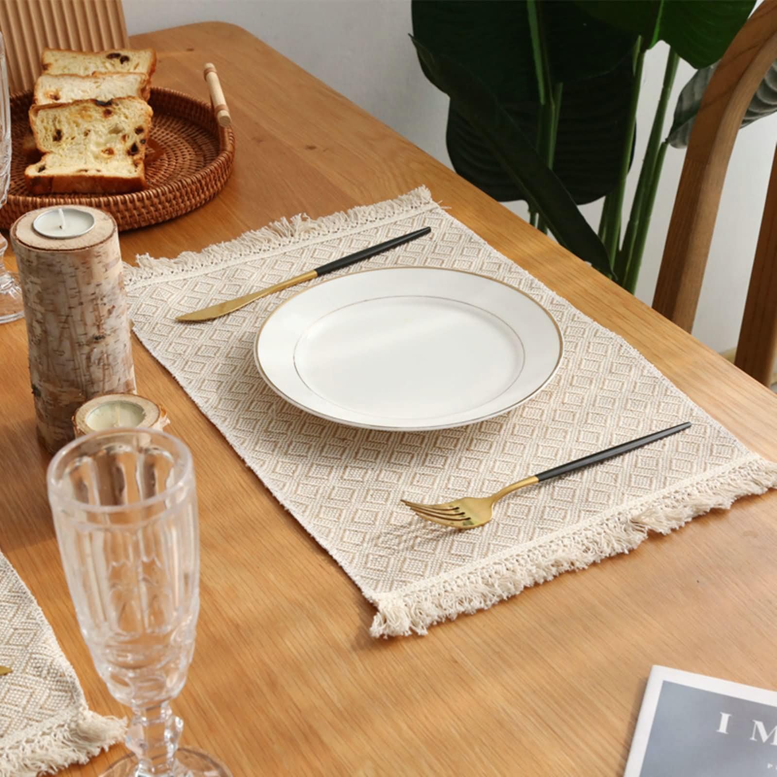 Napperon Table Restaurant 10Pièces, 30 x 45 CM Sets de Table Antidérapant Moderne Coton Lin Beige, Motif de Losange avec Glands