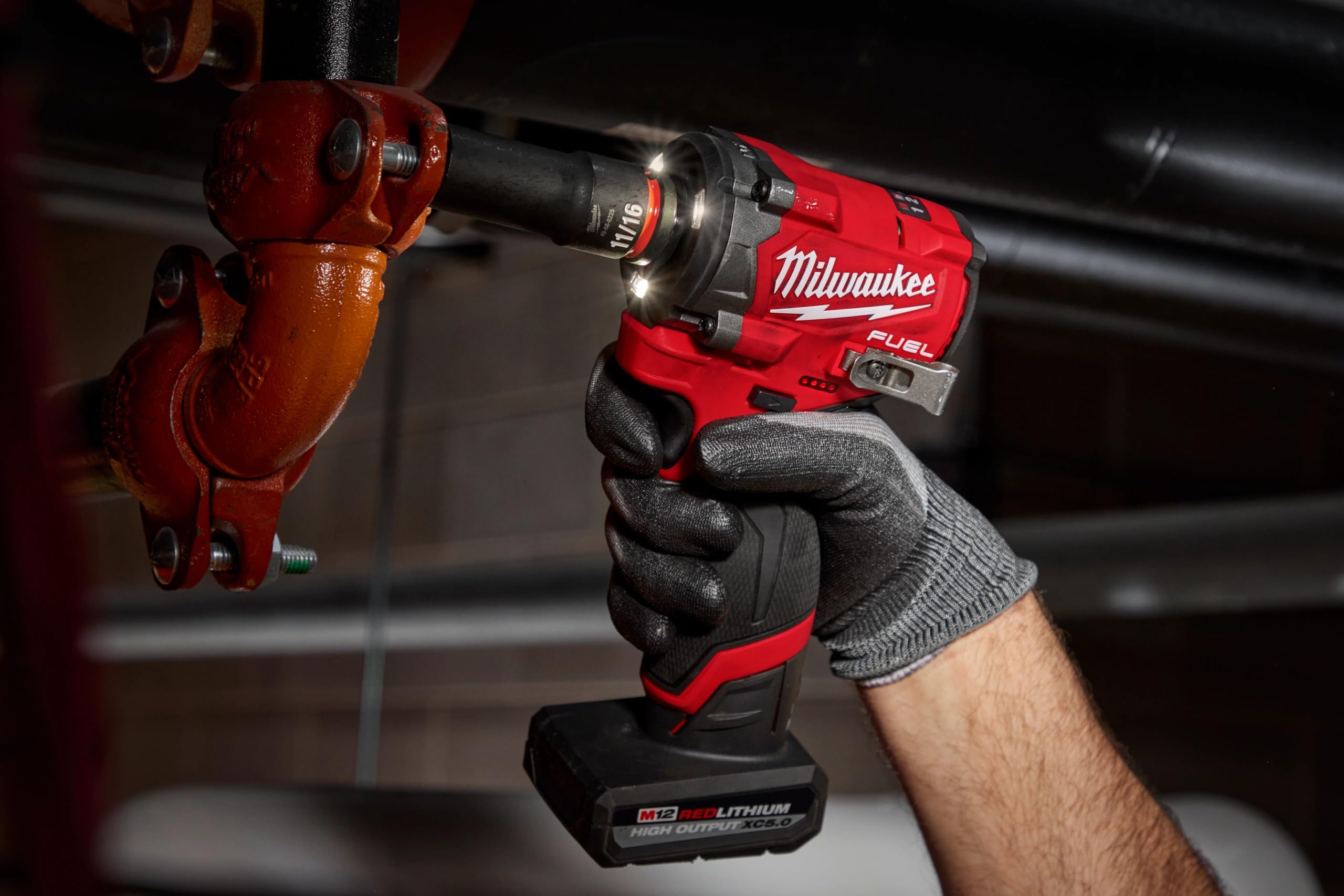 Milwaukee Destornillador de impacto eléctrico M12 Fueltrade Stubby 1/2
