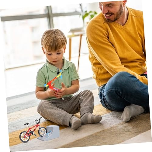 Miniatura 7 de Unomor 1 Set Finger Bike Kid Scooter Exercie Bikes Kids Bike Fingerboards Toy Mini Skateboards for Kids Finger Mini Bike Toy Finger Foldable Scooter
