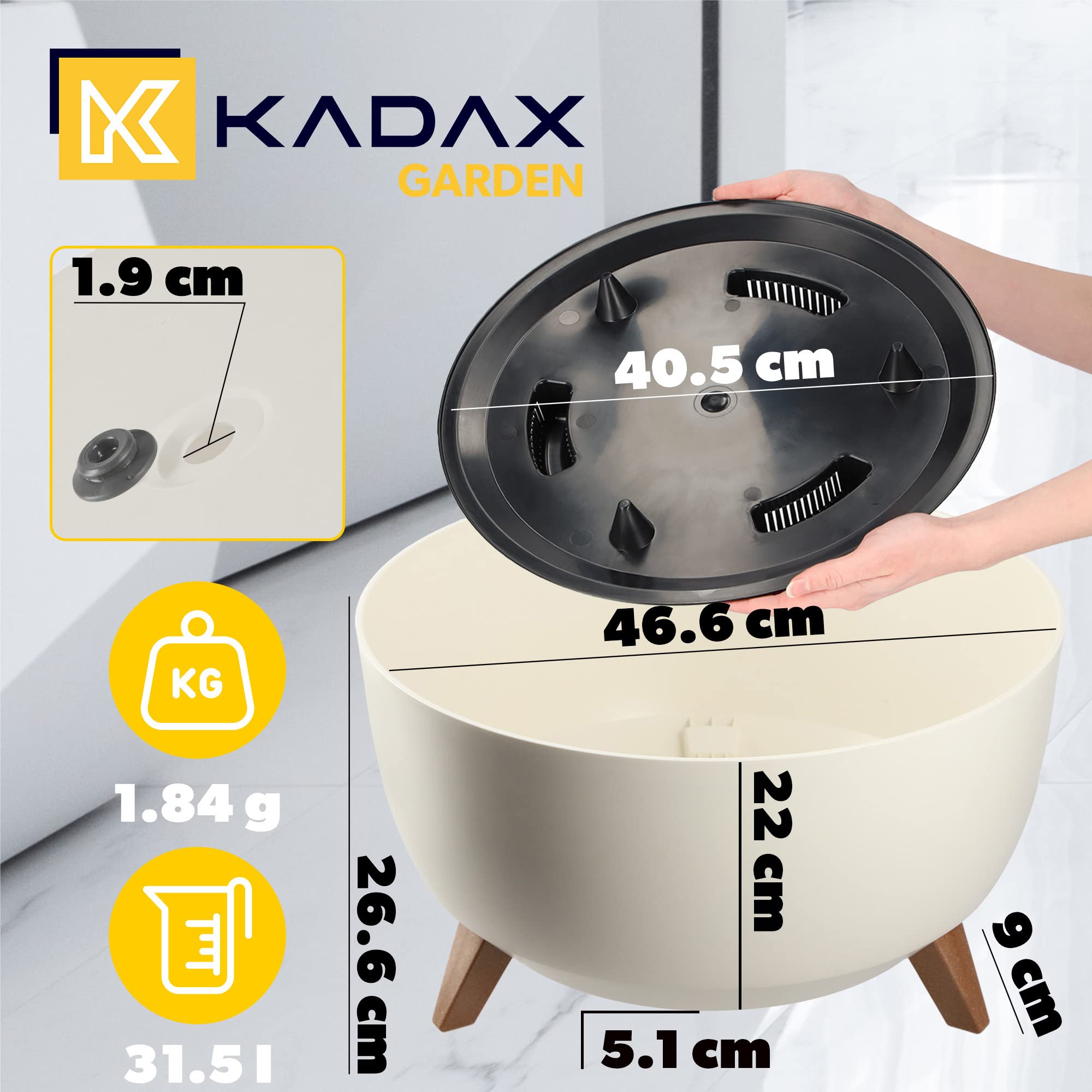 KADAX Vaso Rialzato in Plastica per Piante da Interno ed Esterno, Coprivaso Decorativo con Piedistallo Simil-Legno e Design Moderno (47 cm, Crema)
