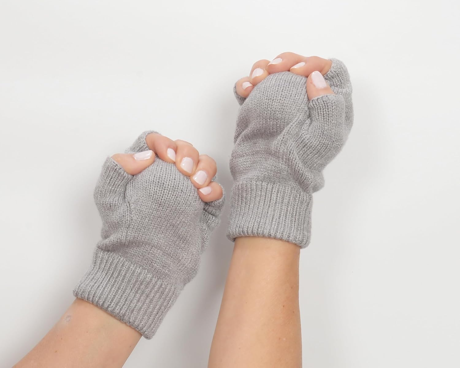 Hand Contracture Gloves with Therapy Ball – Palm Protector for Clenched Fists – Support for Dementia, Neurological & Motor Disorders – Helps Prevent Nail-to-Palm Injury