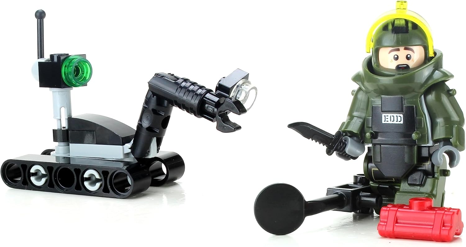 Battle Brick EOD Disposal Team and Robot US Navy Custom Set
