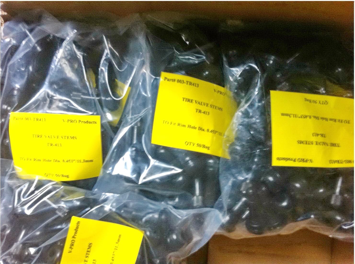 Lot 500 TR413 Snap-in Tire Valve Stems Short Black Rubber Most Popular Valve