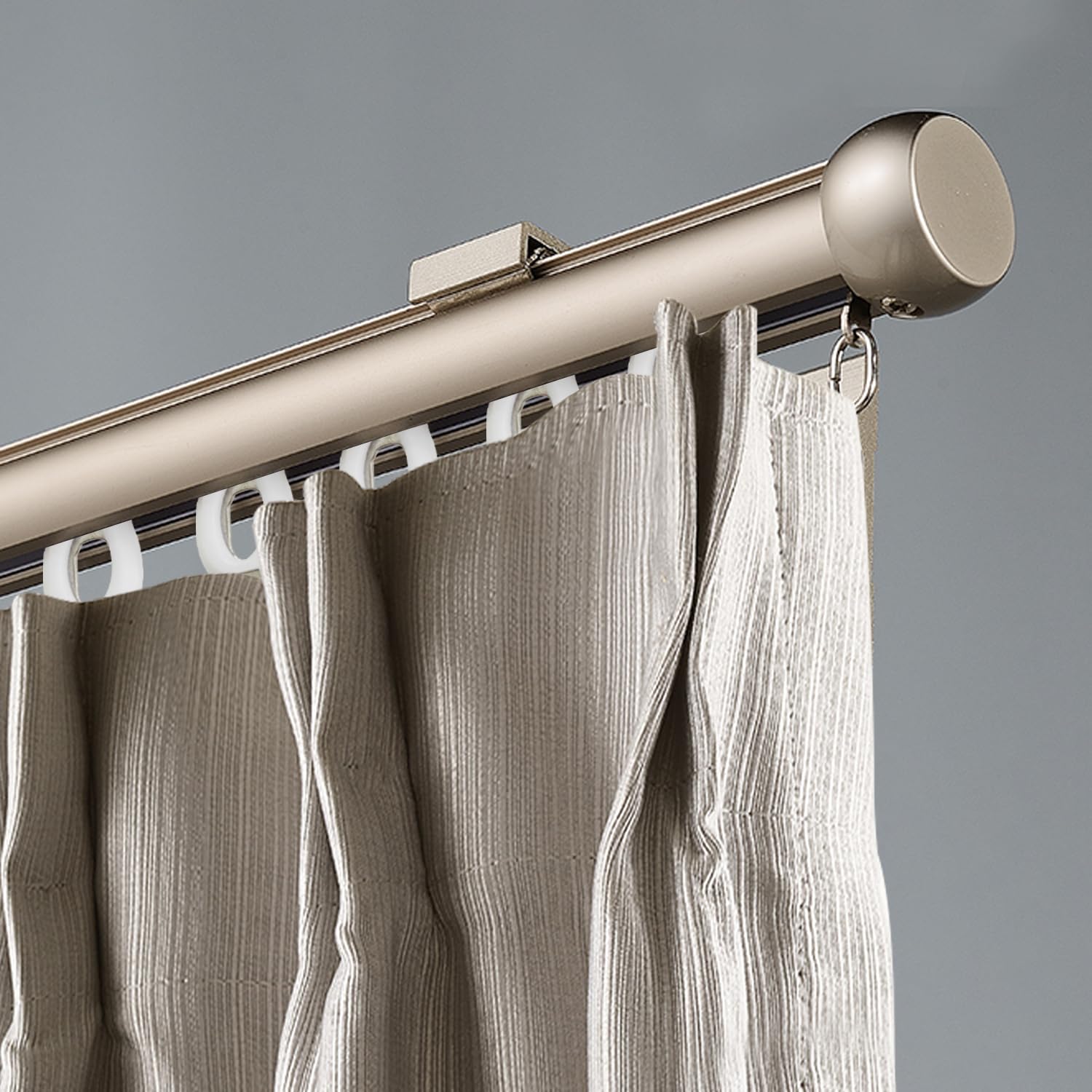 Tringle à rideau simple de 5,2 m avec poulies améliorées, tringle à rideaux polyvalente en aluminium pour une installation facile dans plusieurs scènes – Finition grise