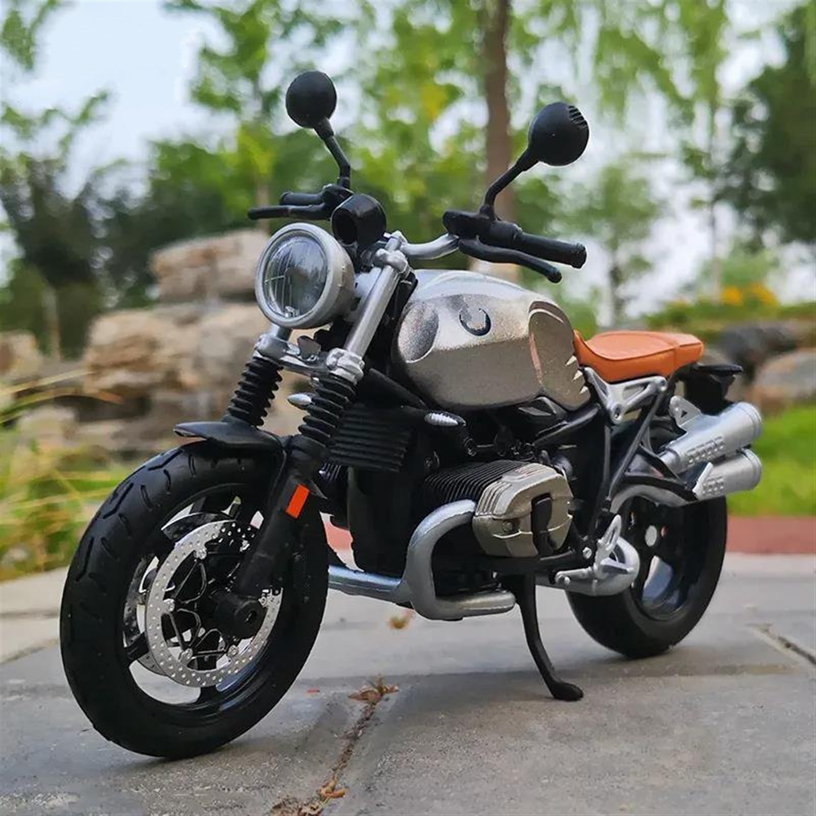 Modello in Scala Modello di Moto Giocattolo Collezione di Auto Giocattolo 1:12 per BMW Scrambler R Nine T(with Retail Box)