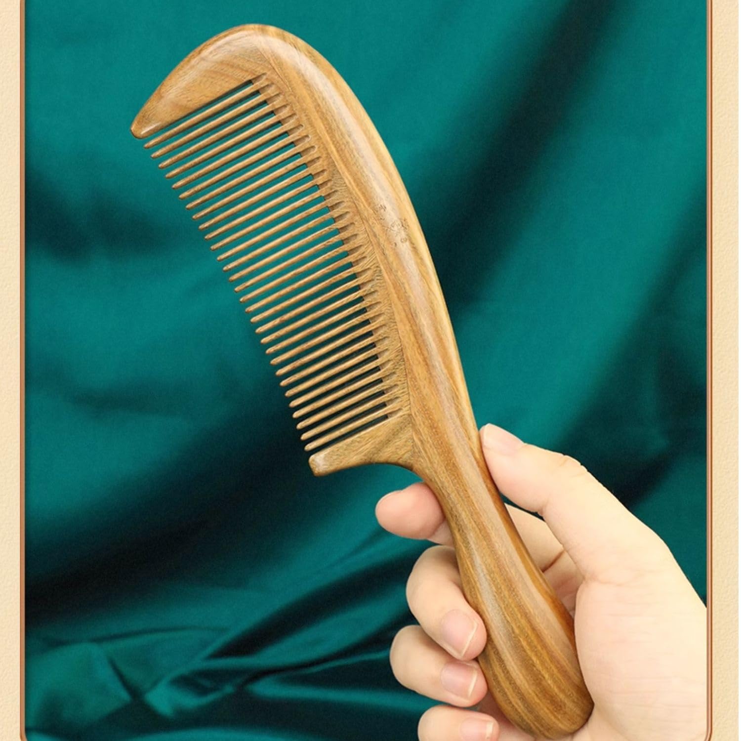 Peine de Madera Hecho a Mano, Peine de sándalo Verde antiestático con Mango, Peine de Madera desenredante para Cabello Rizado (Diente Ancho A)