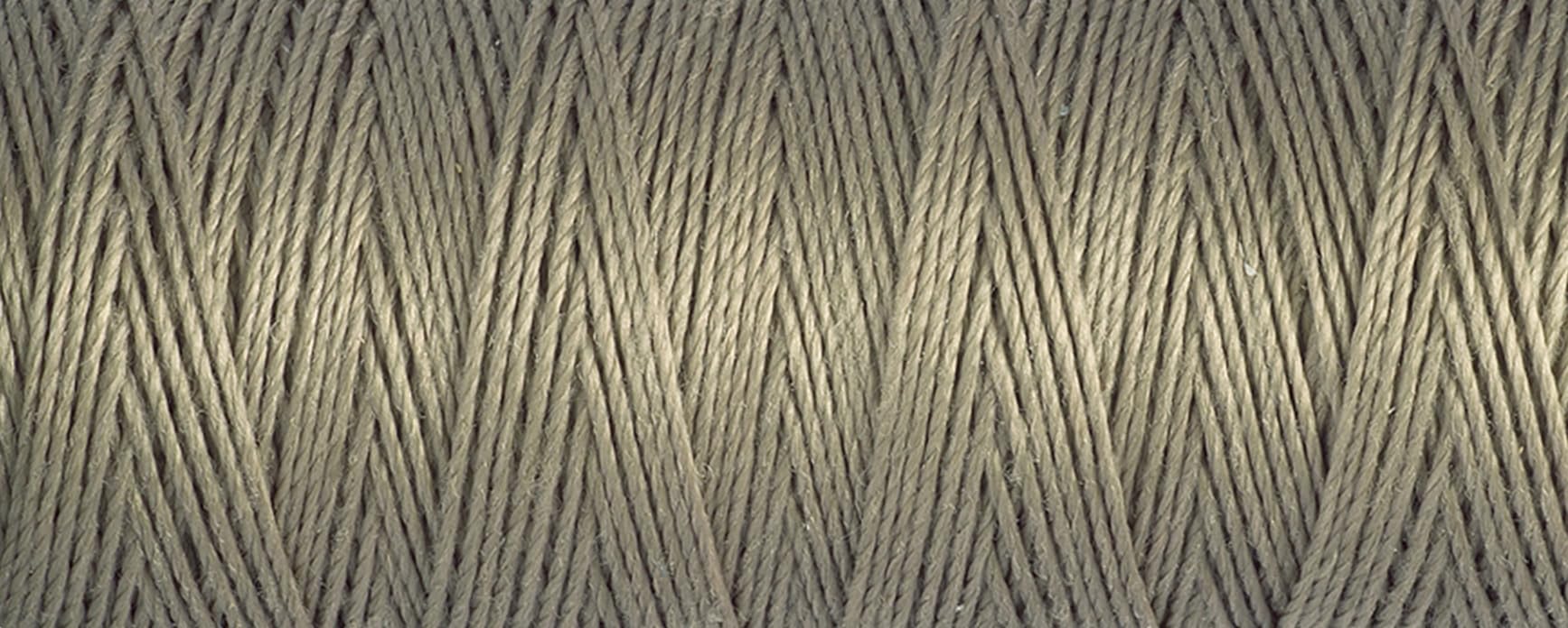723878-724-1 Pebble Gutermann R753 No.40 Silk Thread 30m x 1 Reel
