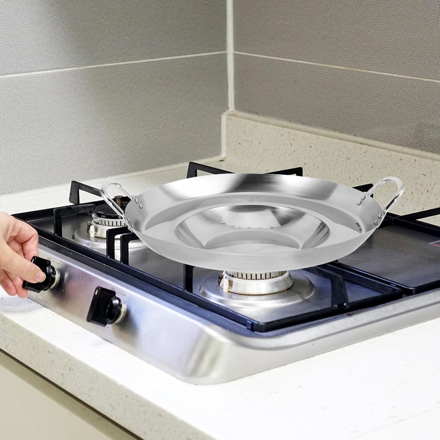 VOSAREA Nonstick Egg Frying Pan Concave Skillet with Scald Handle for Omelets Pancakes Steaks Practical Cooking Tool for All Stovetops