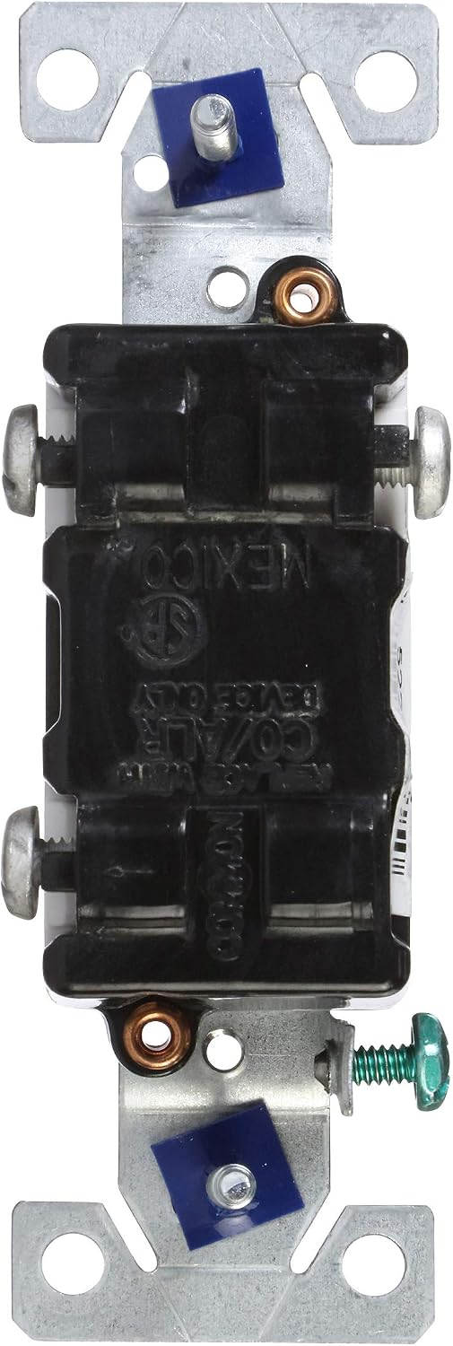 Eaton 5223-7W-SP-L 15-Amp Standard Grade Copper/Aluminum 3-Way Toggle Switch, White