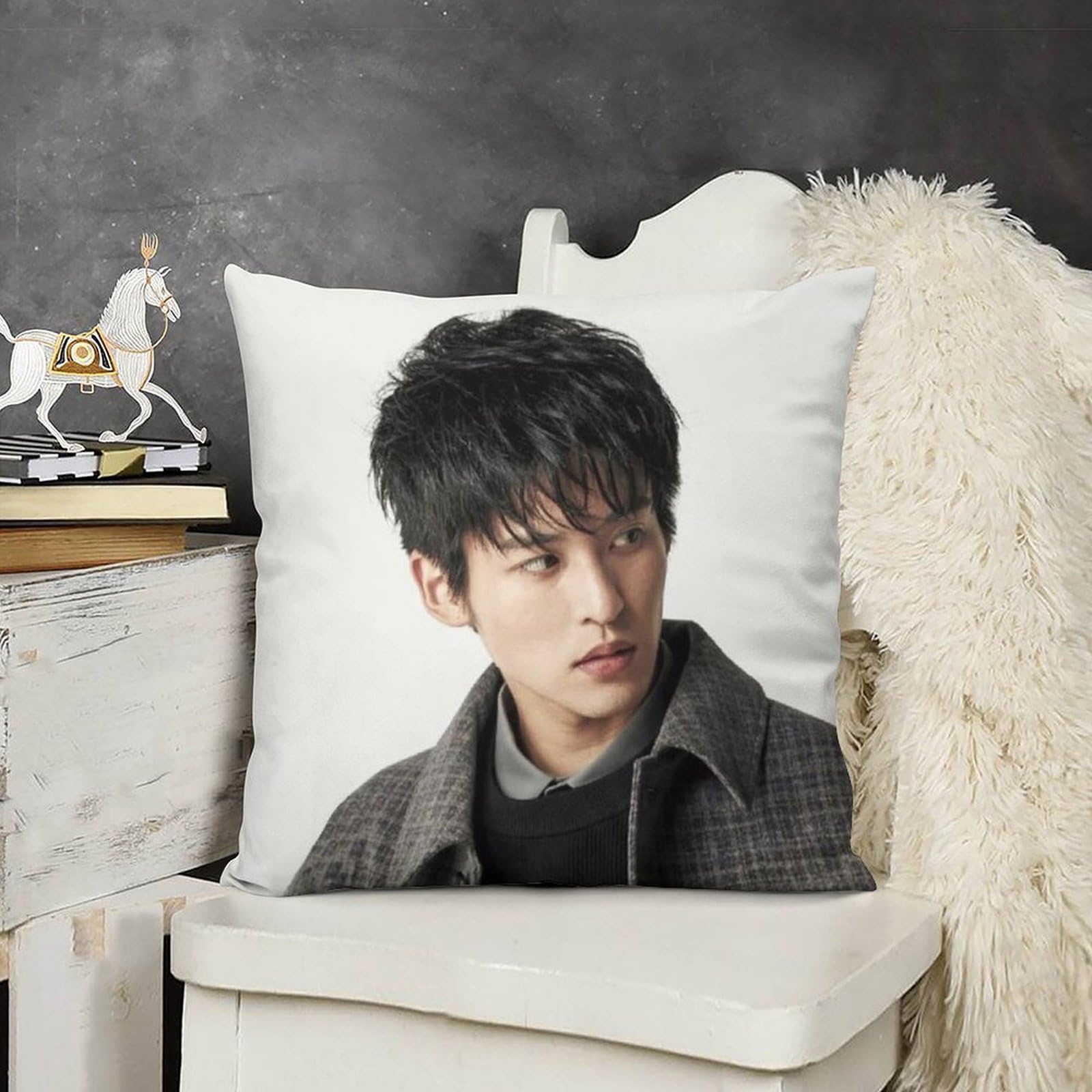 Amazon.co.jp: スノーマン 目黒蓮 クッションカバー クッション