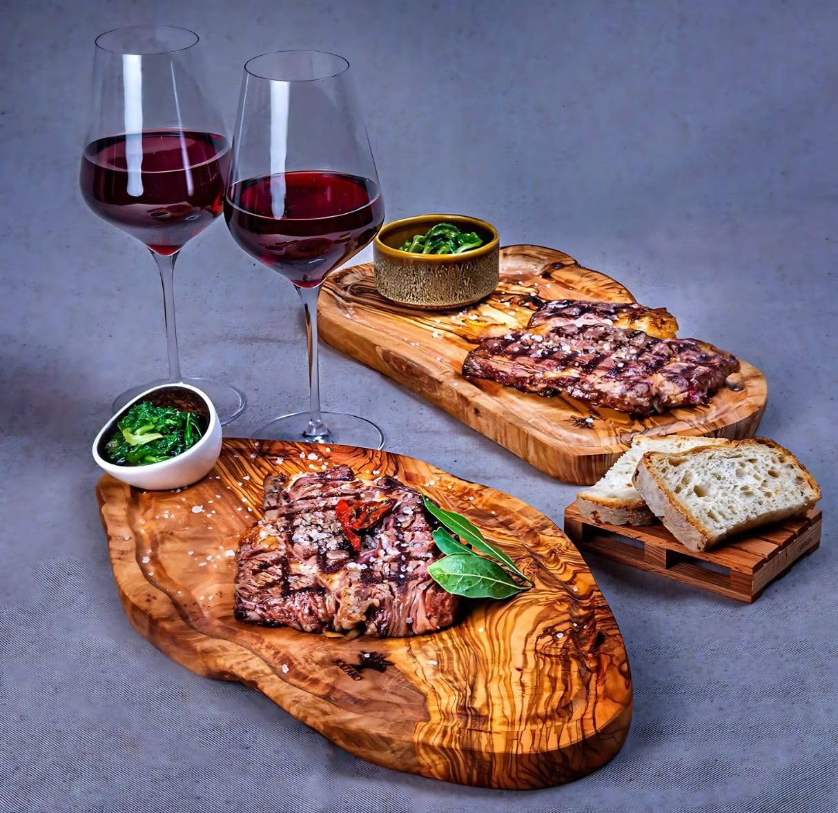 SOLTAKO "Côte d'Azur" Schneidebrett Olivenholz mit Saftrille [43 x 20 x 2 cm] natur, Brett aus Oliven Holz, Steakbrett, Servierbrett