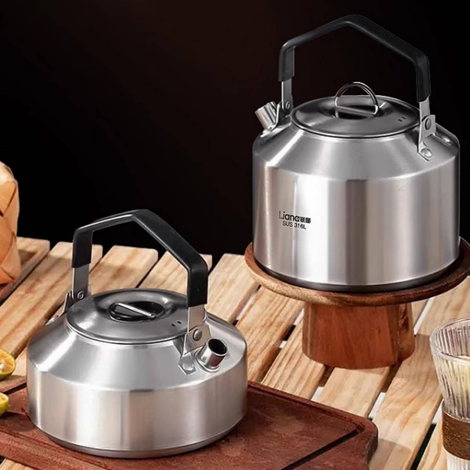 Picknickkanne Edelstahl Wasserkocher Teekessel Camping Kochtopf aus Rostfreiem 316L Stahl mit Komfortablem Griff für Wandern Picknick Outdoor Haushalt, 1500ML, Mit Tasche