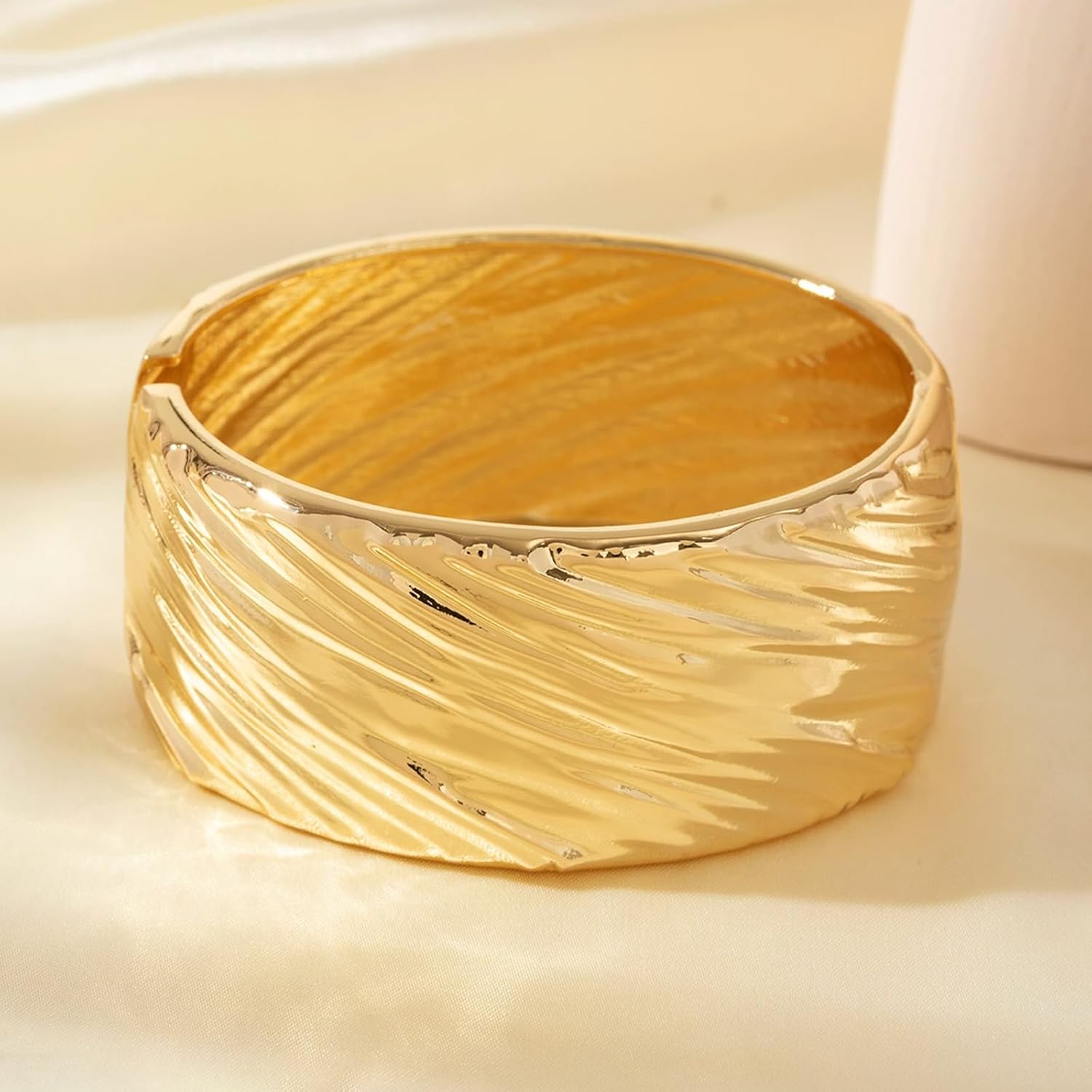 Chunky Gold Bangle Bracelets for Women Hammered Texture Cuff Bangles Wrist Wrap Bangle Bracelet Jewelry - Image 6