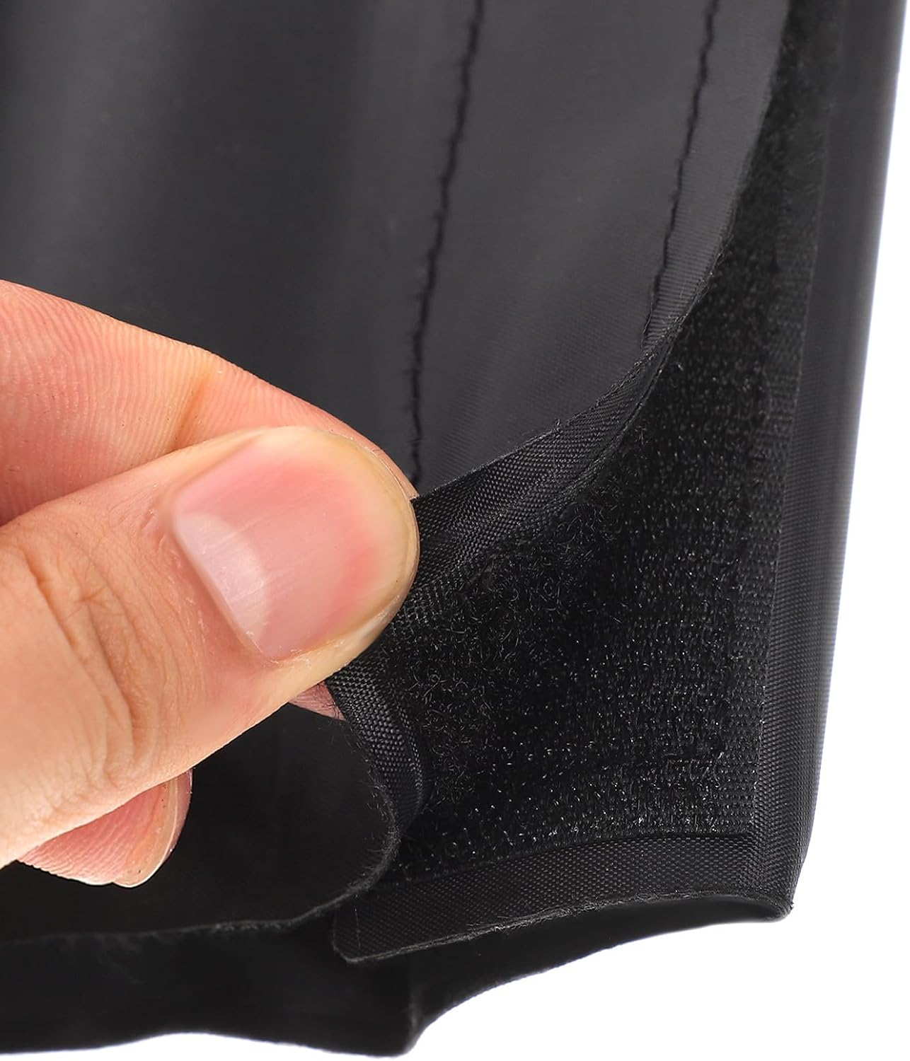Wine Bottle Cooler Bag with Reusable Gel Ice Pack Black Insulated Wine Chiller Sleeve for Home and Outdoor Use Portable Freezer Pack