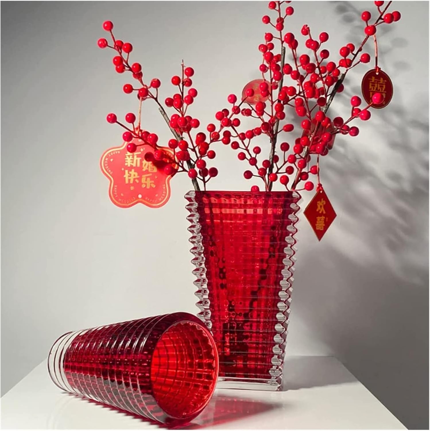 LQX Sculpture Vase Red Glass Vases, Creative Wedding Gift Decorative Flower Vases Home Dining Table Center Dried Flower Flower Arrangement Vases Crafts (Color : D)