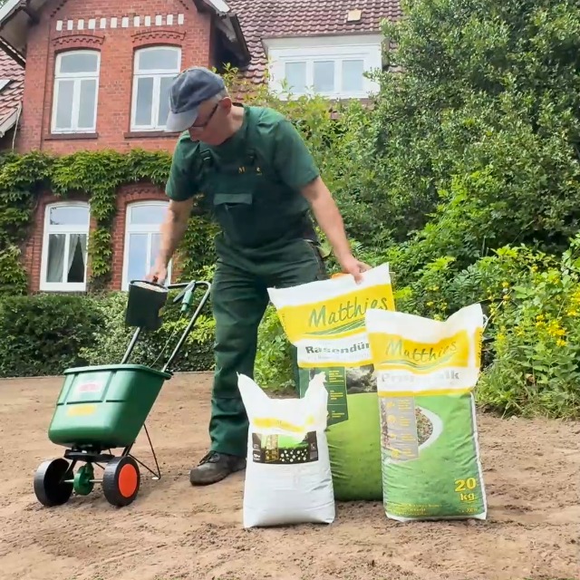 Matthies Rasen Volldnger 10kg fr 100-250 m, Langzeit Gartendnger fr  Frhjahr, Sommer & Herbst, organischer & mineralischer Dnger mit  Stickstoff, Phosphor & Kalium, Langzeitdnger : Amazon.de: Garten