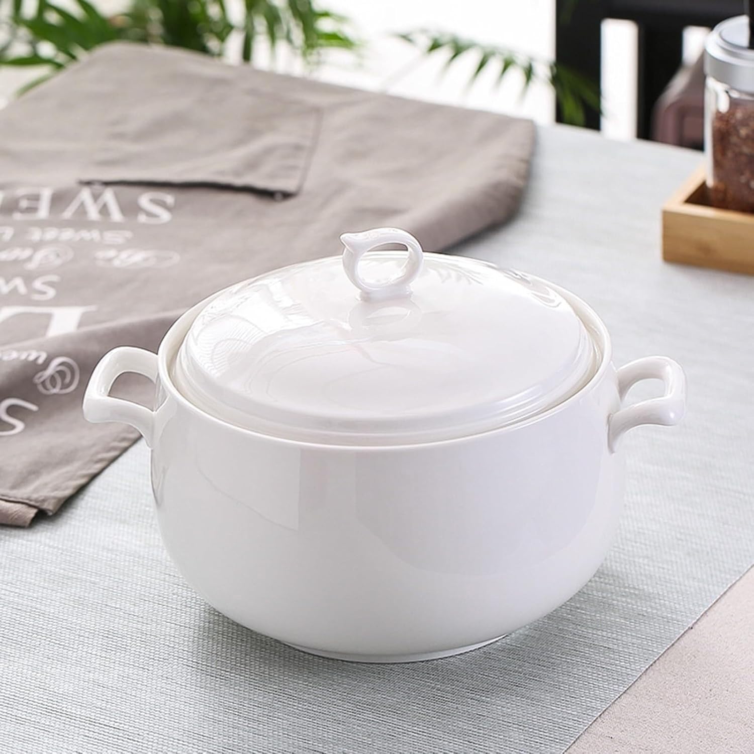 Round Soup Crock with Lid Ceramic Soup Tureen with Glass Lid, Ceramic Serving White Soup Bowl with Large Loop Handle for Kitchen, Porcelain, Pure White, Microwave and Dishwasher Safe