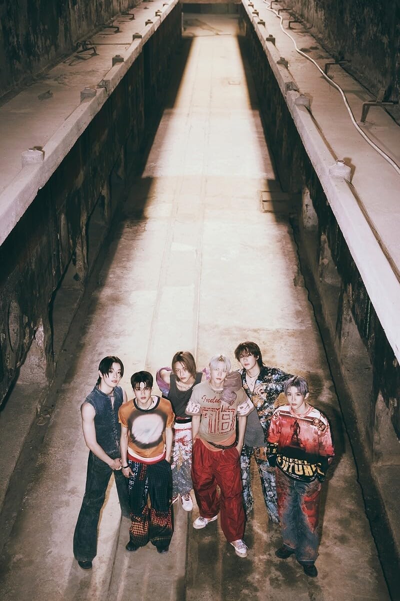RIIZE RIIZING 1st Mini Album with Tracking Sealed (Photo Book 3 Set)