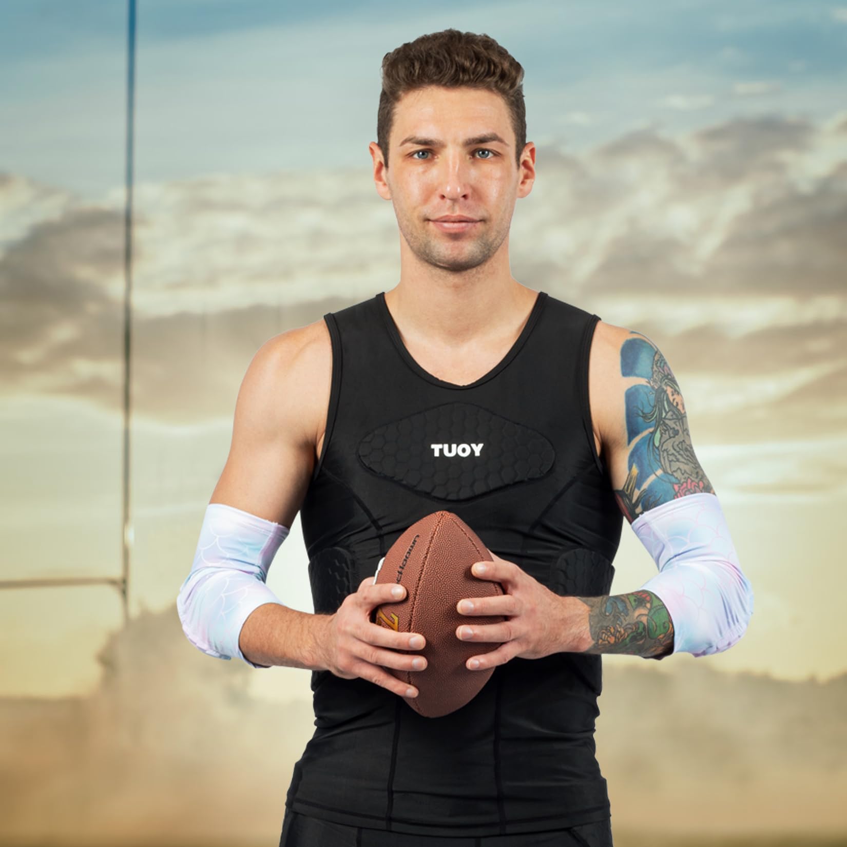 TUOY T-shirt de compression rembourré pour homme - Protection de poitrine côtelée pour football, paintball, baseball