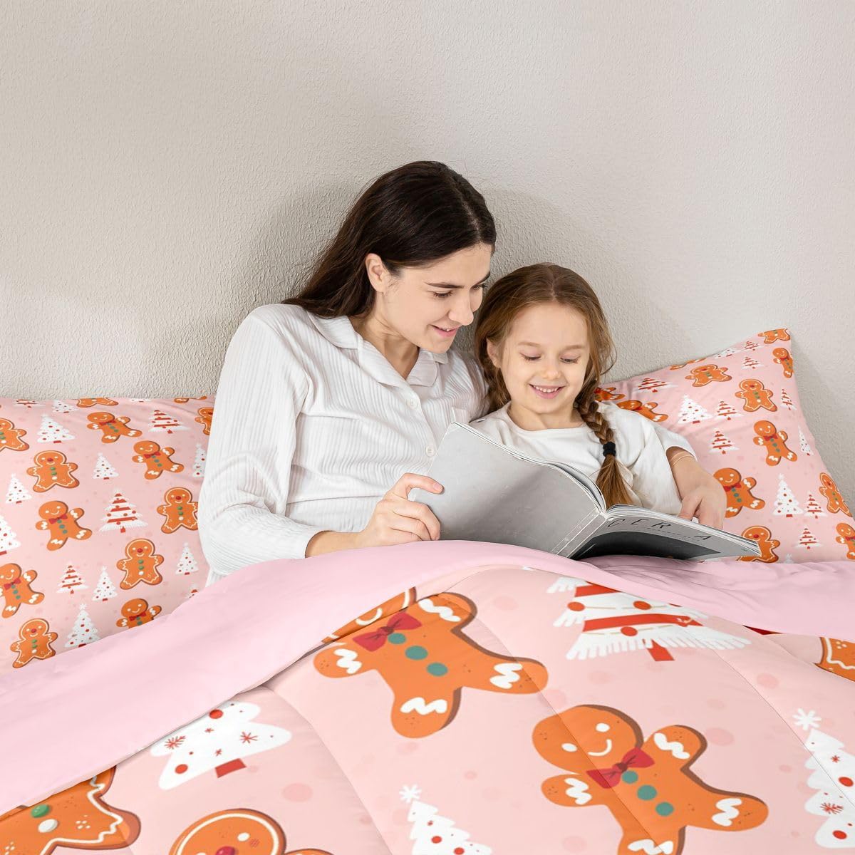 Feelyou Cute Christmas Comforter Set for Kids Boys Girls Gingerbread Man Snowman Comforter Pink Xmas Tree Bedding Set Bedroom Decor Christmas Tree Duvet Set Queen Size Comforter Inner Fill 3Pcs