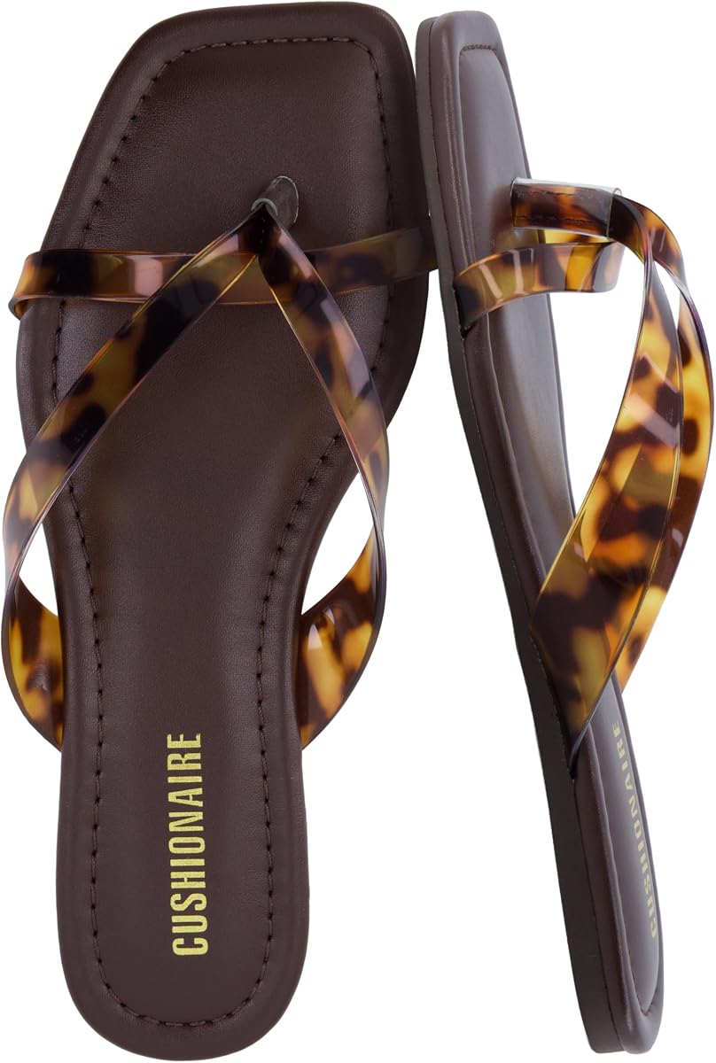 CUSHIONAIRE Titan - Sandalias planas con puntera cuadrada para mujer, con plantilla acolchada