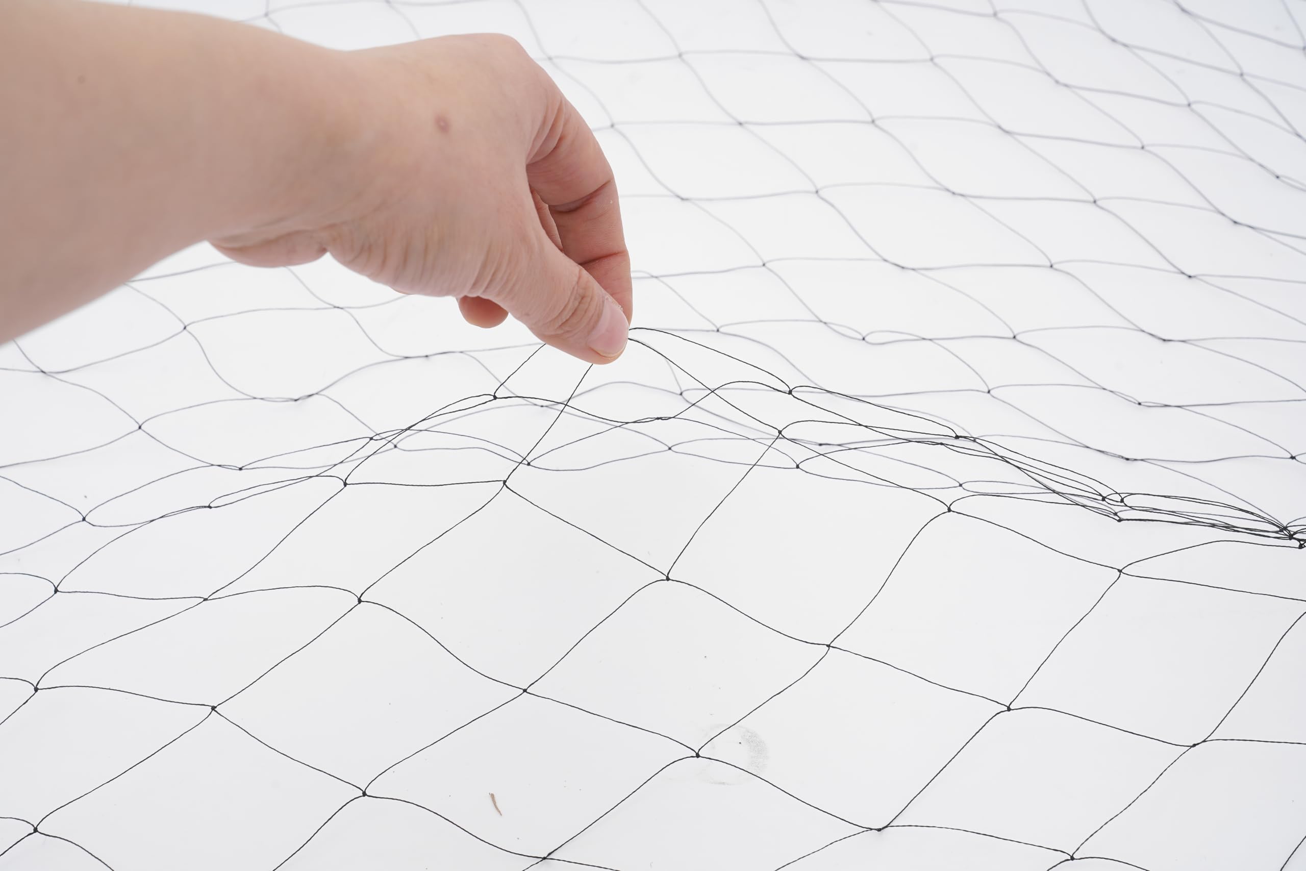 Siatka chroniąca przed ptakami 30 x 15 m – 5 x 5 cm, odporna na warunki atmosferyczne i promieniowanie UV, siatka chroniąca rośliny do drzew owocowych/do ogrodu/wolier/podwyższonej grządki
