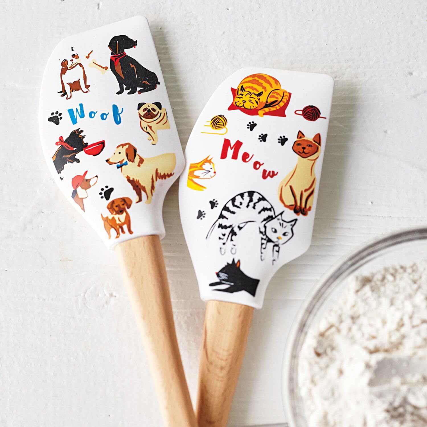 Amazon | Sur La Table 犬用スパチュラ ホワイト | Sur La Table