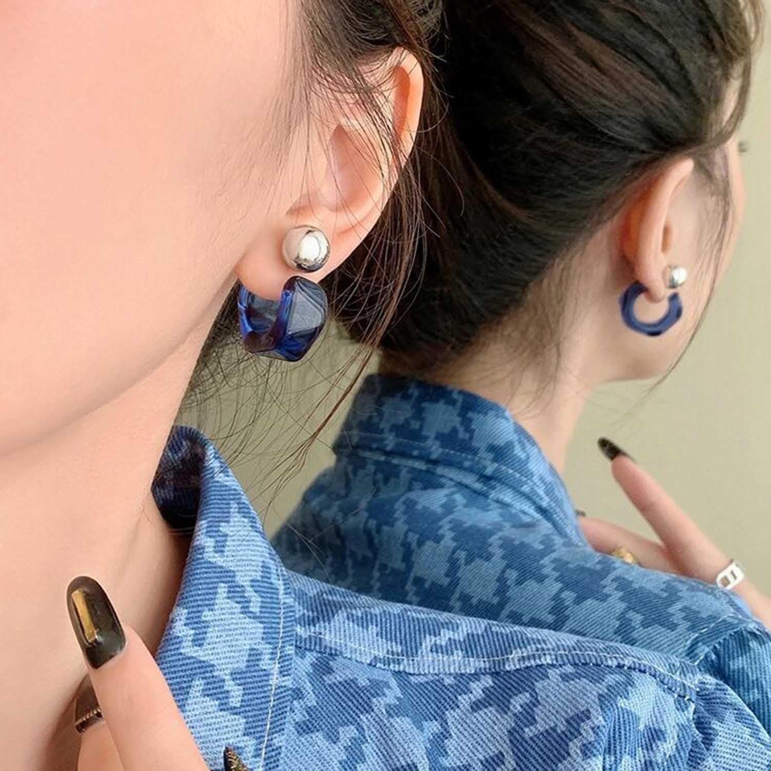 Vintage Acrylic Resin Open Hoop Earrings Clear Resin C Shape Earring Silver Ball Ear Jacket Earring Double Sided Front Back Earring Jewelry for Women - Image 2