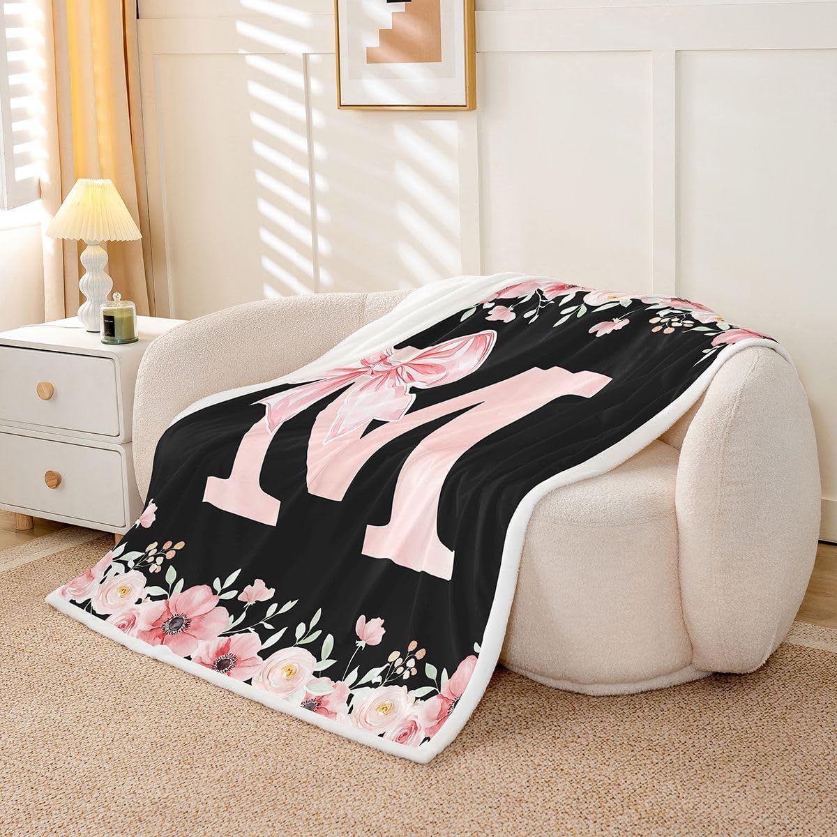 Monogram Letter M Fleece Throw Blanket For Kids Girls Boys Kawaii Pink Bow Sherpa Blanket Twin Size,Watercolor Floral Flowers Fuzzy Plush Personalized Princess Coquette Blankets For Bedroom