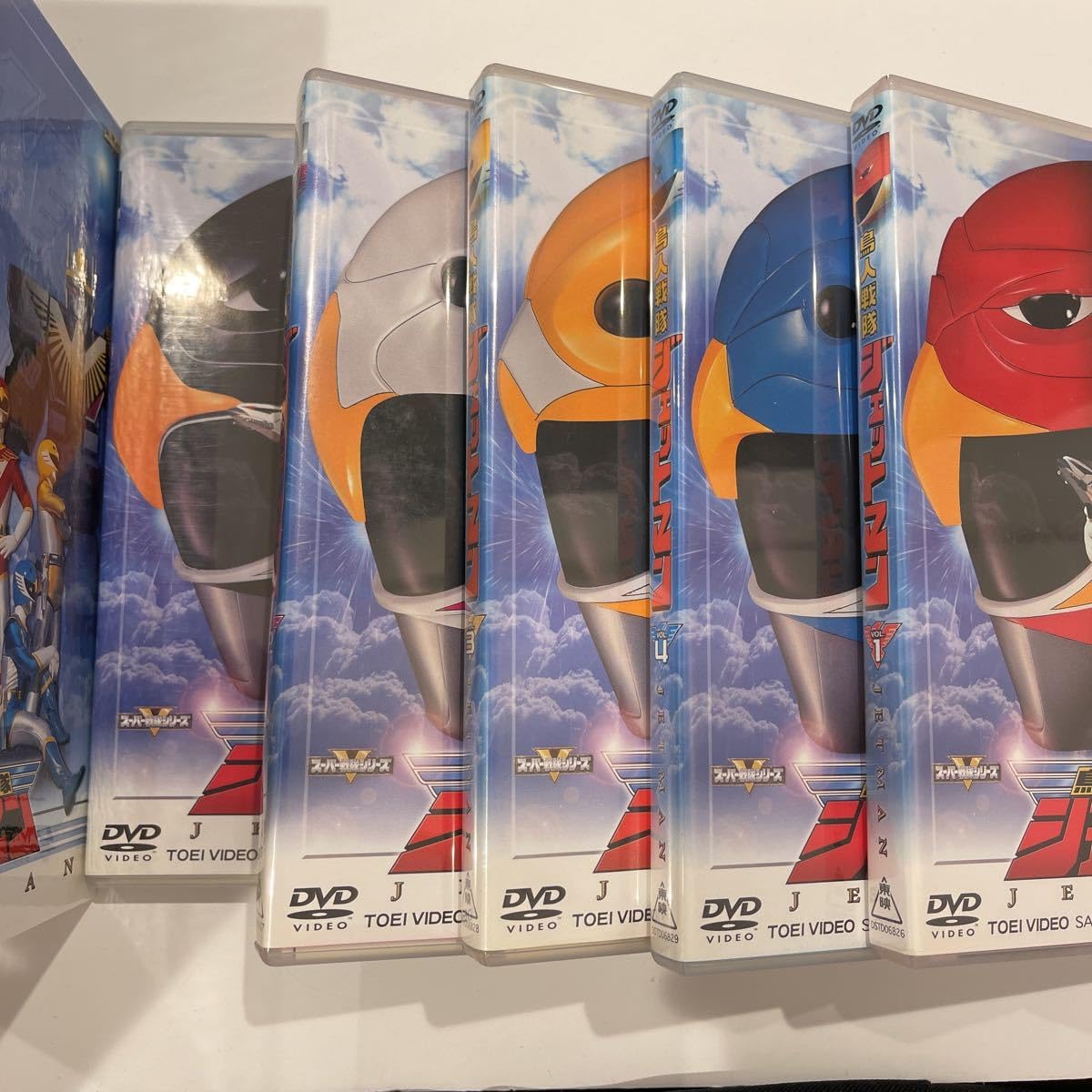 鳥人戦隊ジェットマンDVD 5枚セット Amazon.co.jp: DVD鳥人戦隊ジェットマン 5本組（10DVD）初回限定版BOX