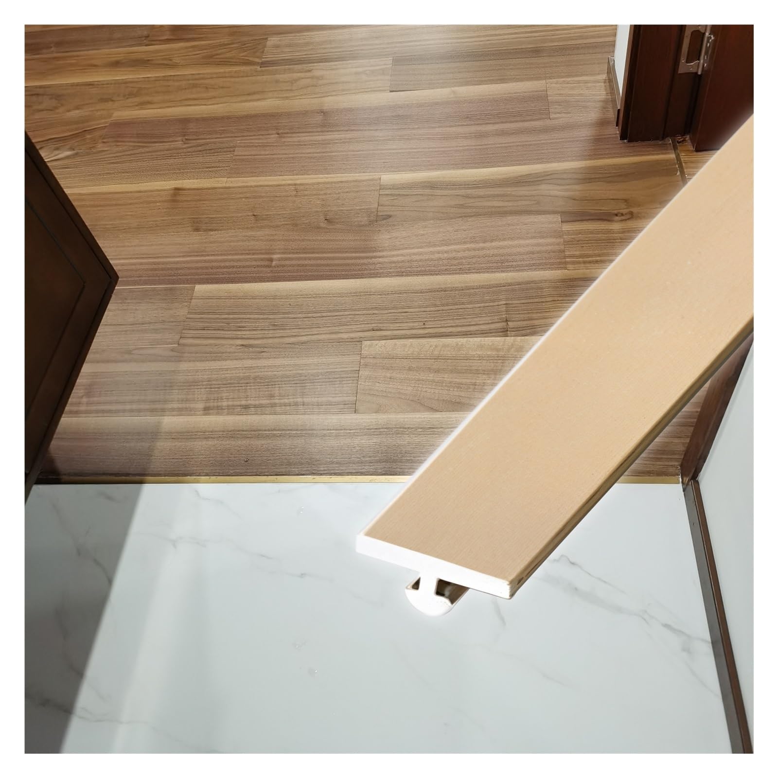 Perfil de Transición para Suelo Perfil De Aluminio En T Con Reborde Solapado, Perfil De Unión Para Suelos Para Transiciones Entre Suelos Y Proyectos De Bricolaje De Muebles(Bronze,L 1m/39in)