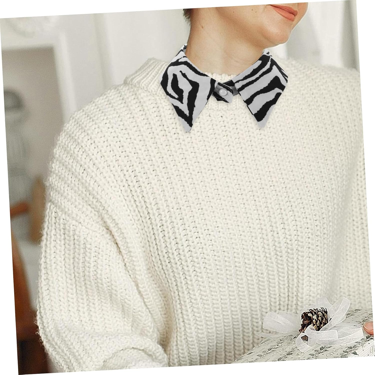 Women Zebra Print Faux Shirt Collar, Chiffon Pointed Stand Accessory