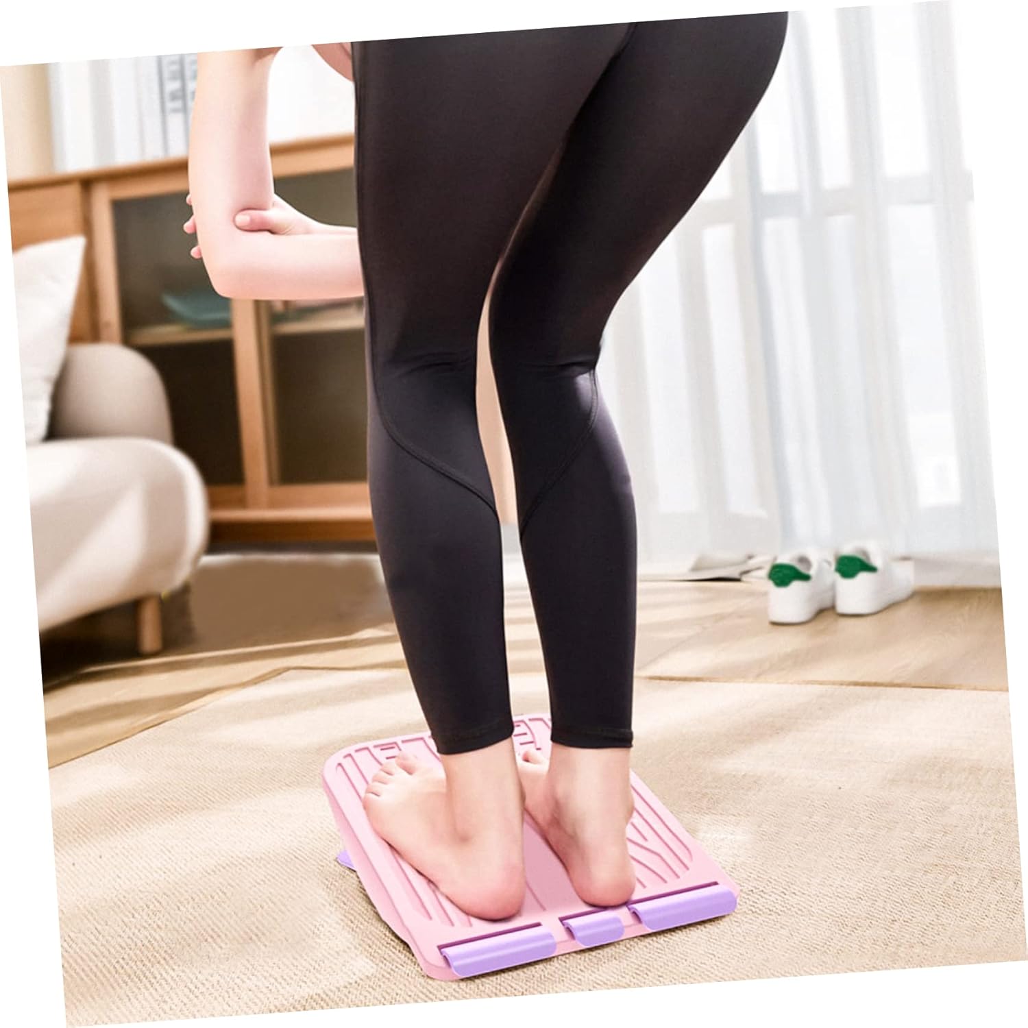 Adjustable Incline Foot Calf Foldable 12-Level Incline Foot Stretching Tool for Fitness Portable Calf Stretching Tool for Men and Women for Home Gym Use