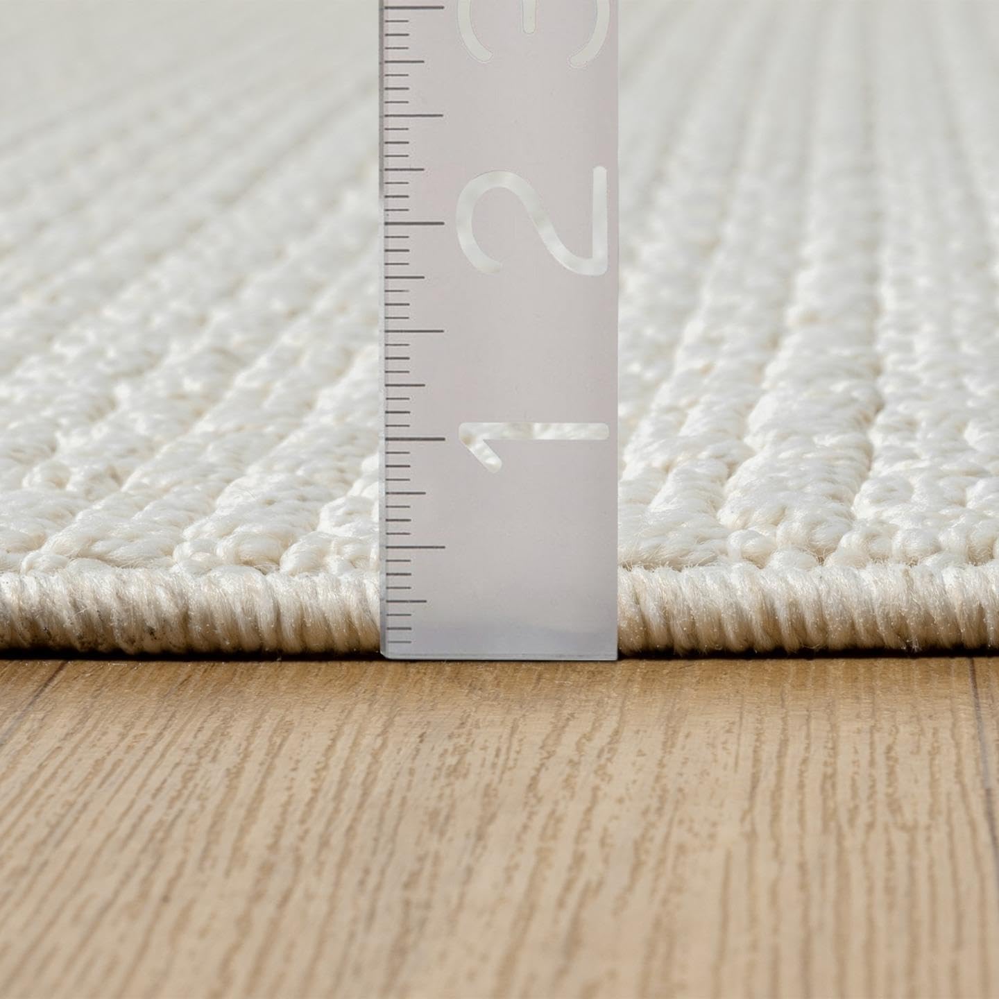 LUXE WEAVERS Vida Collection 1267 Cream 2x3 Modern Geometric Area Rug