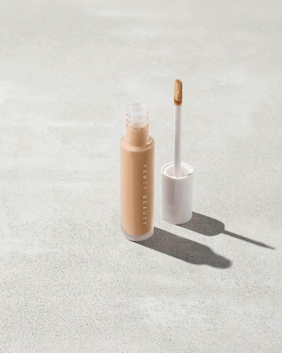 Pro Filtr Instant Retouch Concealer - 240 Light Medium With Warm Yellow Undertone by Fenty Beauty for Women - 0.27 oz Concealer