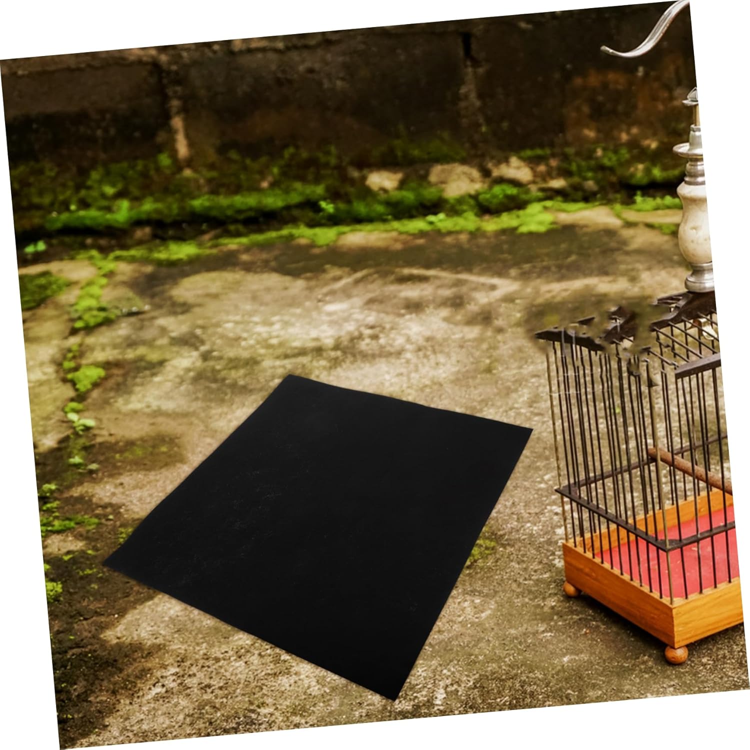 30pcs Disposable Bird Cage Liner Mats Water Absorbent Bottom Pads for Parrot Cages Cuttable for Easy Cleaning for Healthy Bird Environment