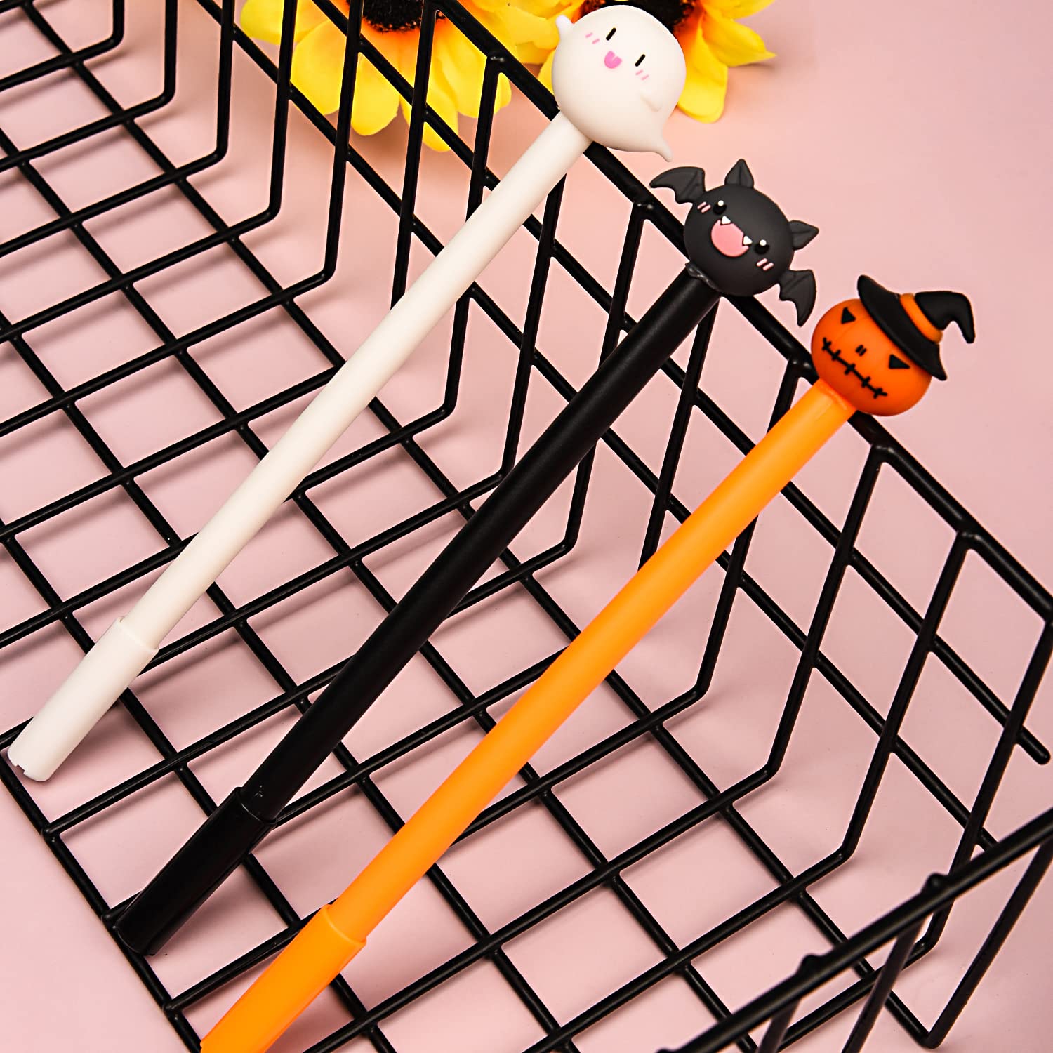 Set Di Icone Di Personaggi Di Halloween. Teste Di Cartone Animato Di