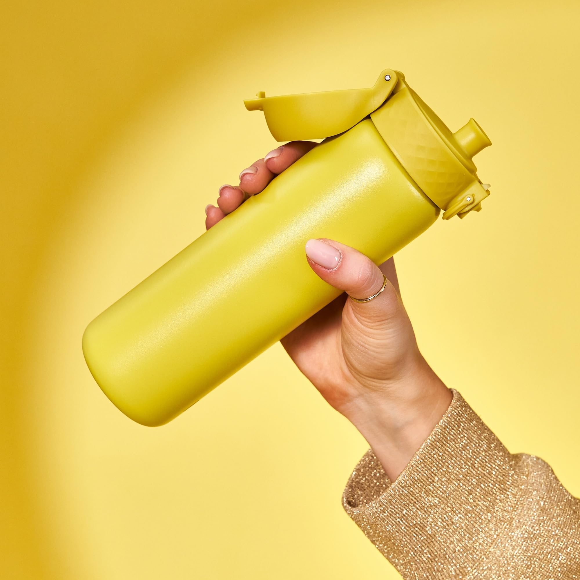 Ion8 Lightweight Steel Water Bottle, 600 ml/20 oz, Non-Insulated, Leak Proof, Easy to Open, Secure Lock, Dishwasher Safe - Image 3