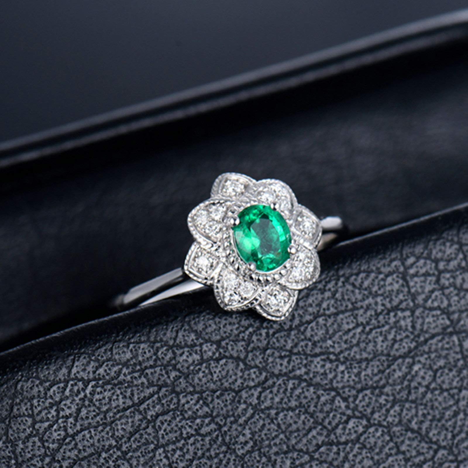 Platyna 950 obrączka damska, obrączka ślubna, pojedyncze damskie kwiaty, 4-mostkowa oprawka z 0,7 ct szmaragdem i moissanit 0,09 ct, rozmiar 47 (15,0)-65 (20,7)