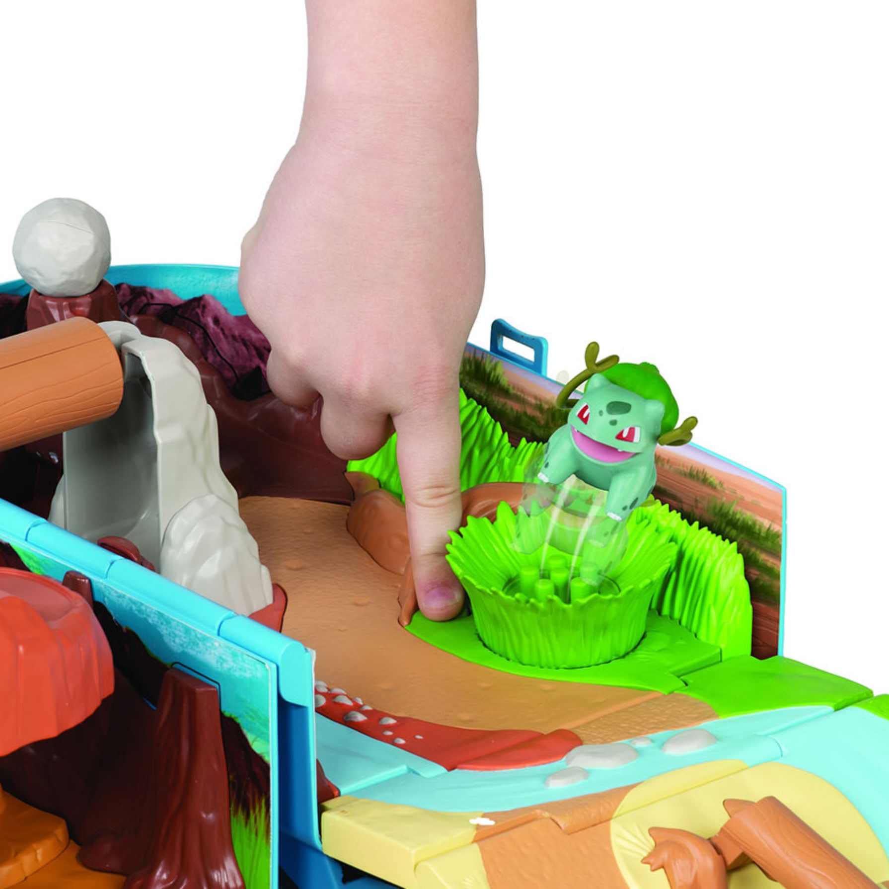 Bizak Playset Deserto Pokemon Transformable, Playset per giocare con tutti i tuoi Pokemon, include trappole nascoste e zone esclusive (63222836)