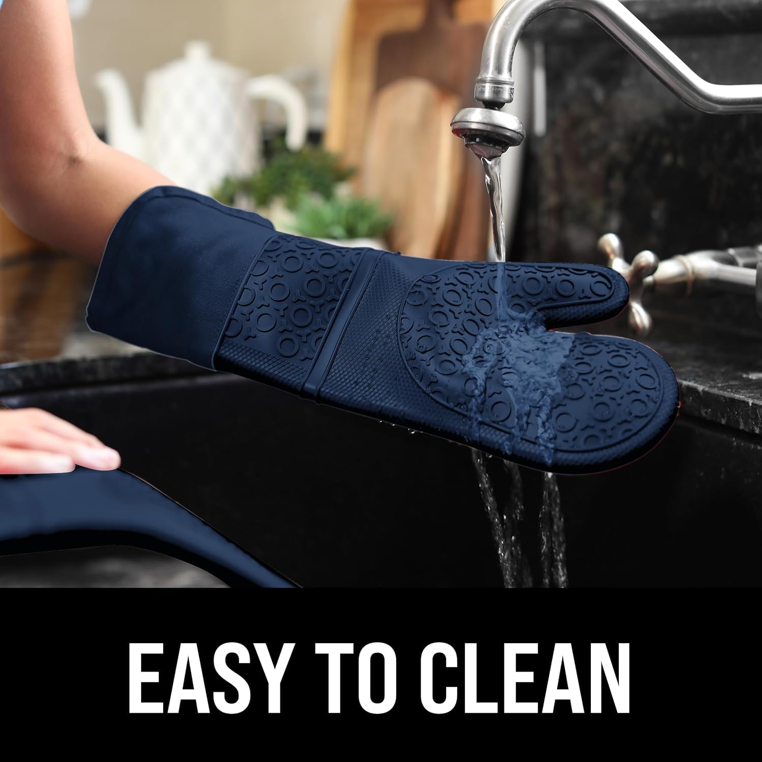HOMWE Guanto da forno professionale extra lungo in silicone, guanti da forno con fodera trapuntata, presine resistenti al calore, guanti da forno flessibili, blu navy, 1 paio, 37 cm