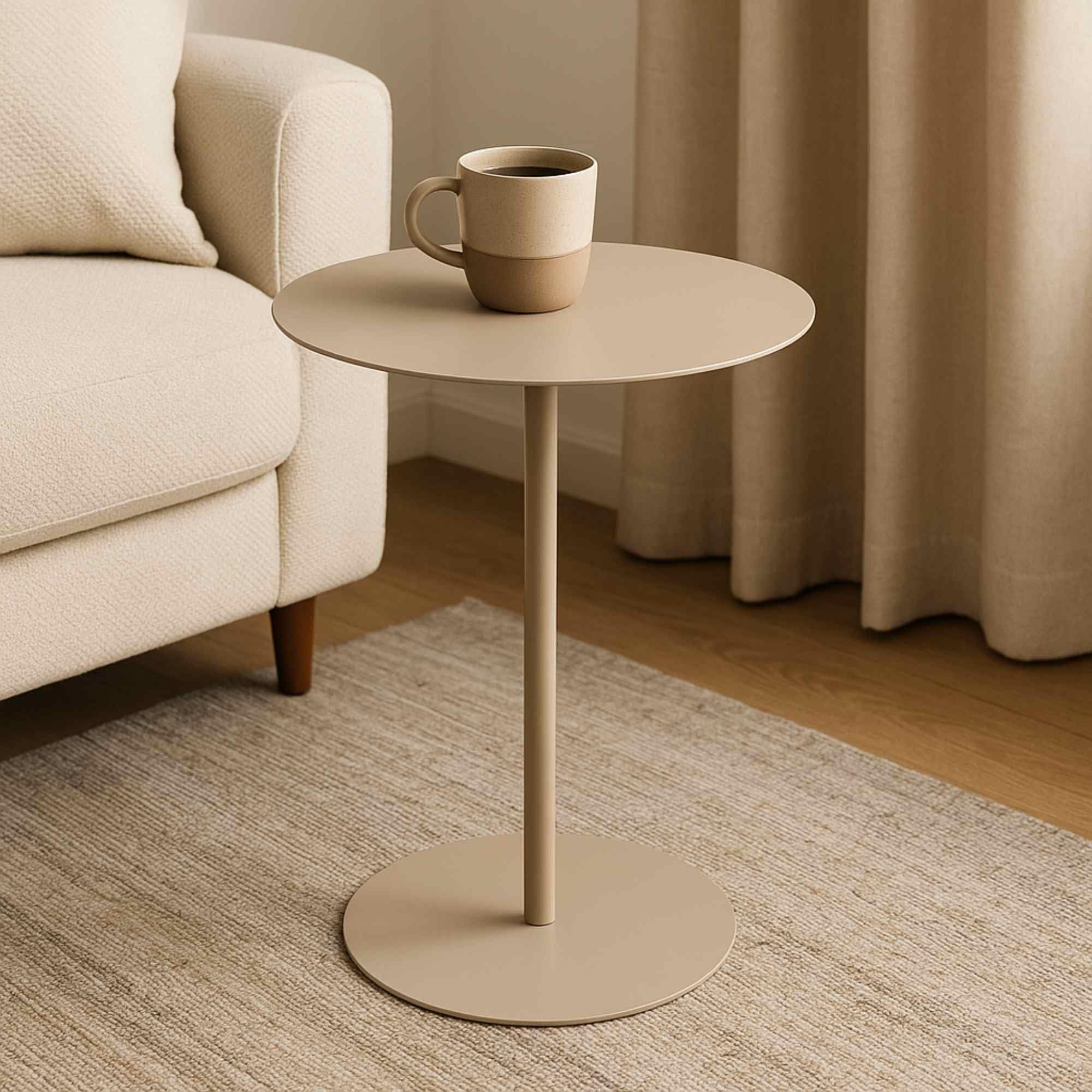 WELL HOME MOBILIARIO & DECORACIÓN Tavolino rotondo in ferro color sabbia 35x35x53cm