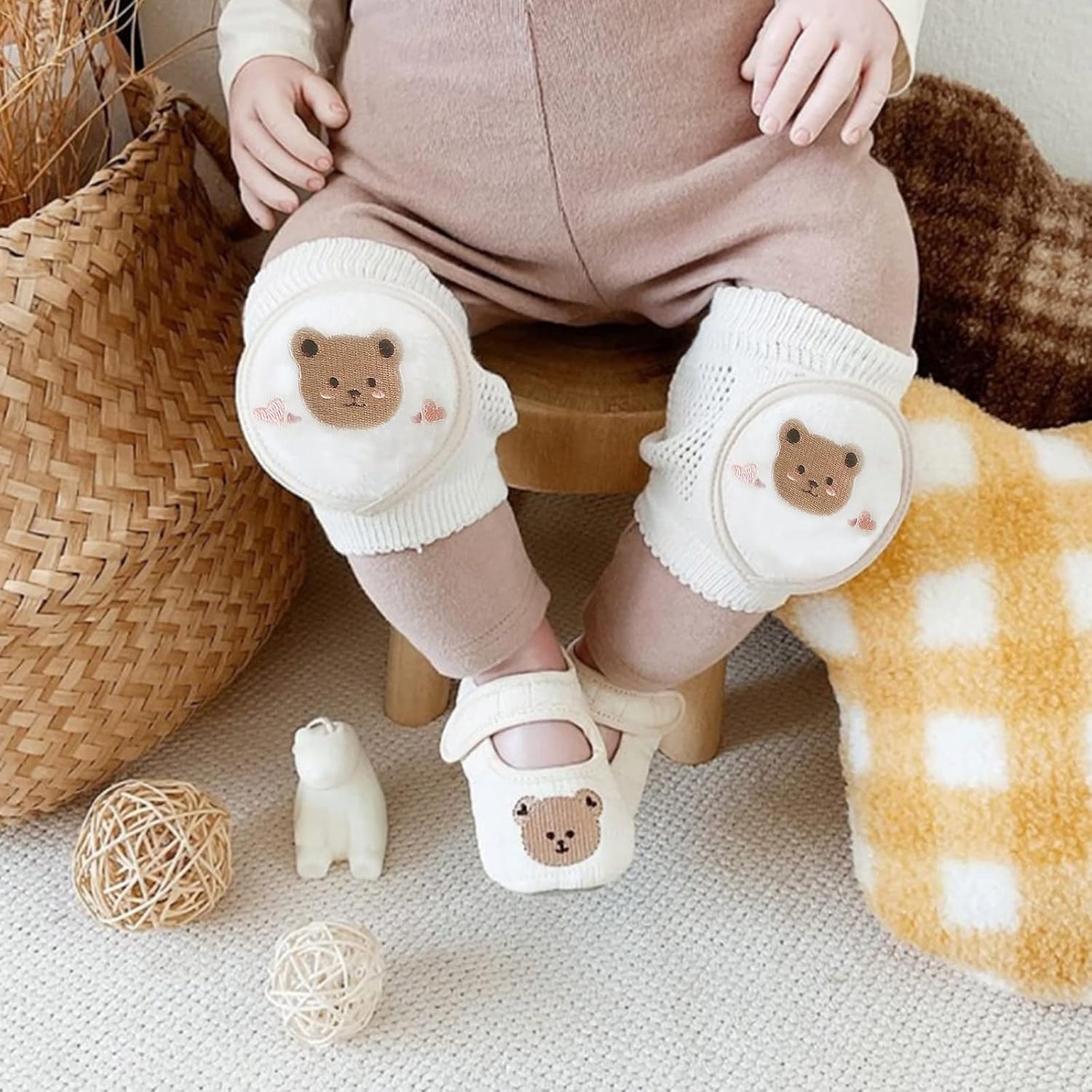 SONARIN 2 Pairs Baby Knee Pads for Crawling,Elastic Baby Crawling Knee Pads Baby Knee Protectors Leg Warmers for 0-36 Months