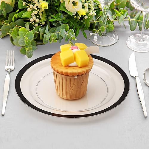 Miniatura 6 de Tanlade 100 platos de plástico negro transparente a granel de 7.5 pulgadas desechables de alta resistencia con borde rojo redondo ensalada postre