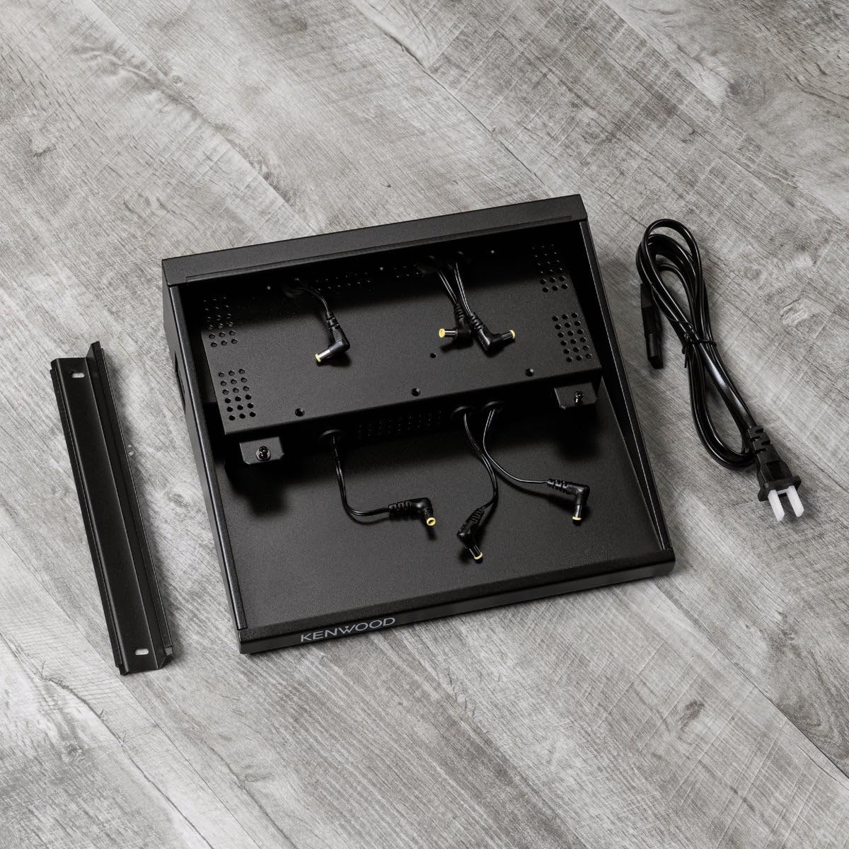 Amazon.com: JVC Kenwood KMB-28AK Multi-Charger Tray for TK-2400
