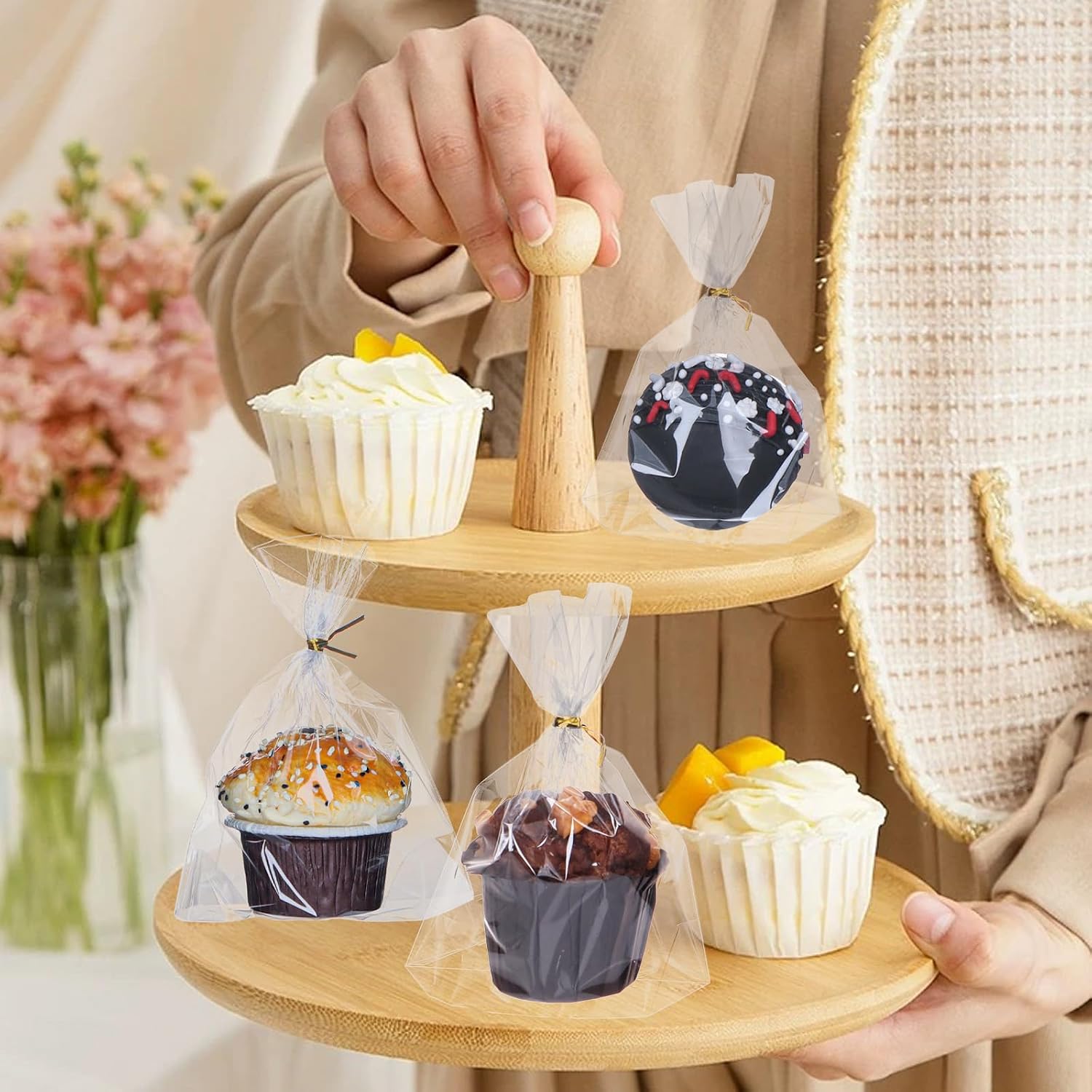 100 Pack 5"×2"x6.5" Cellophane Muffin Bags with Gold Twist Ties Pro Grade Flat Bottom Design for Cupcakes, Macarons & Chocolate Treats (Fits Cookies, Strawberries) Reusable Resealable Bakery Packaging