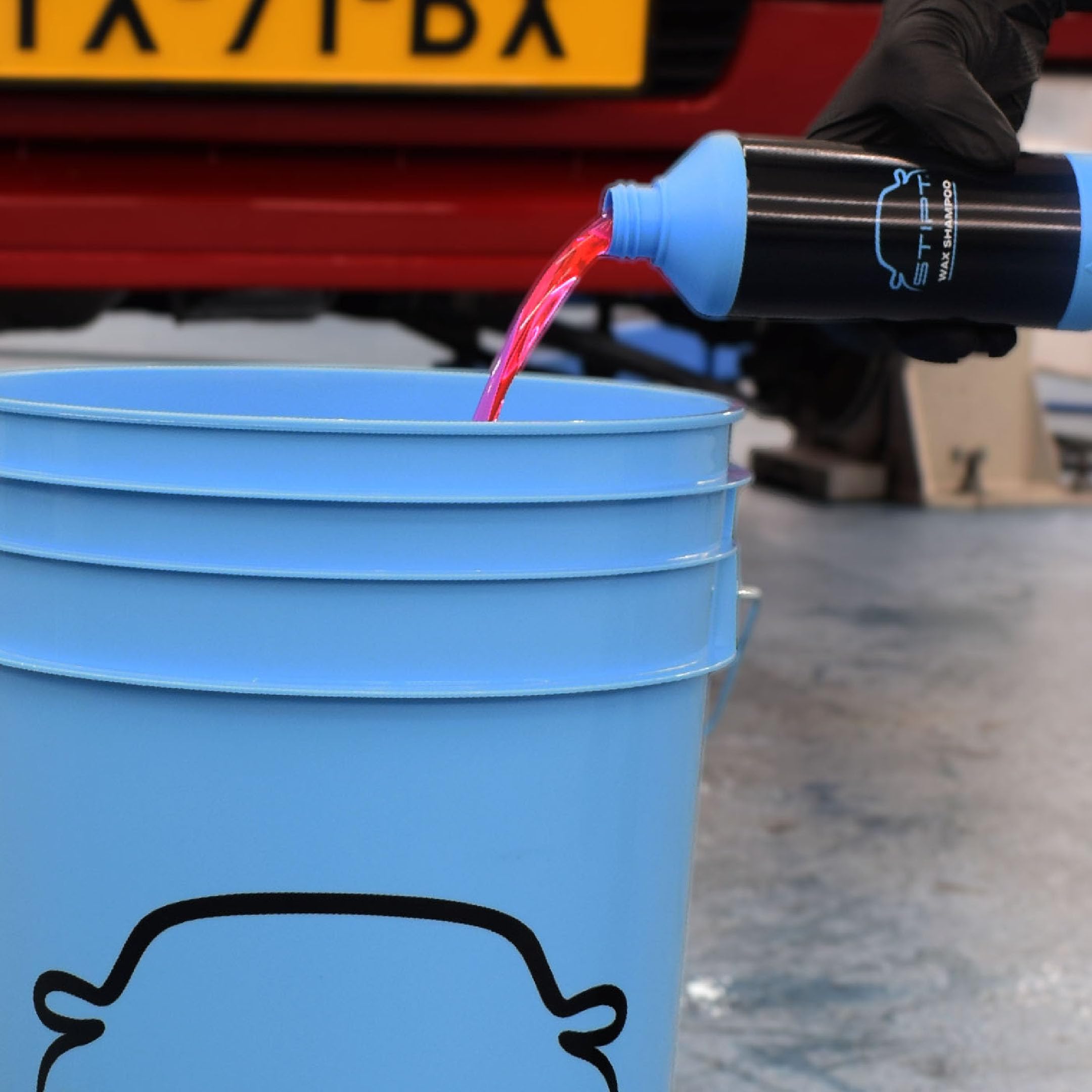 Basic Wash Package - Autowaschset mit Grit Bucket, Perfect Shampoo, Wax Shampoo und Wash Glove - Komplettset für die manuelle Autowäsche