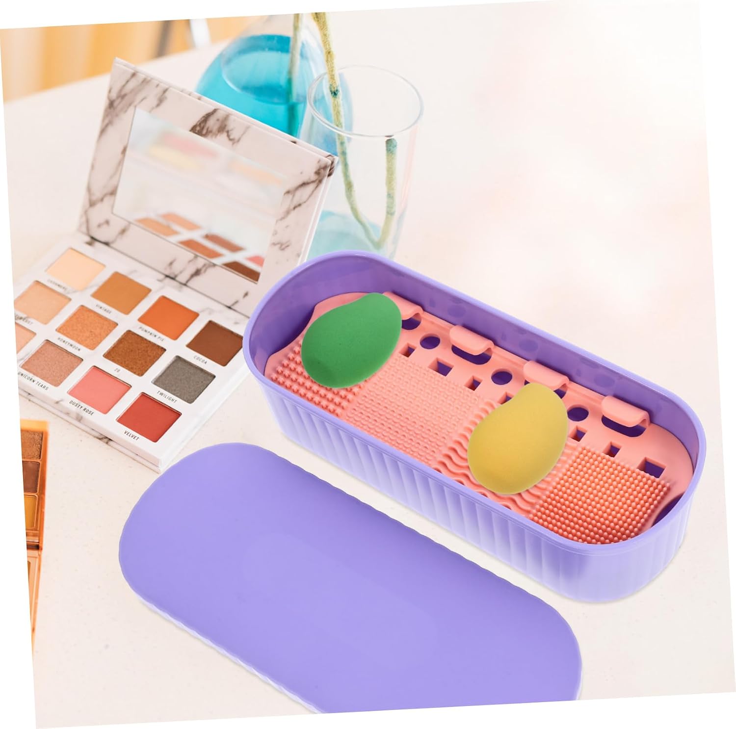 Cabilock Makeup Brush Cleaning Organizer Portable Makeup Brush Holder and Cleaner Compact Design for and Storage