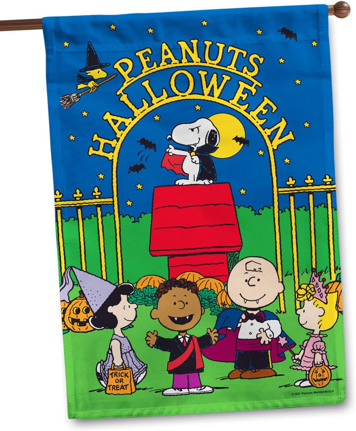 Flagology.com, PEANUTS®, PEANUTS® Peanuts Halloween – House Flag 28" x 40", Officially Licensed PEANUTS®, Halloween